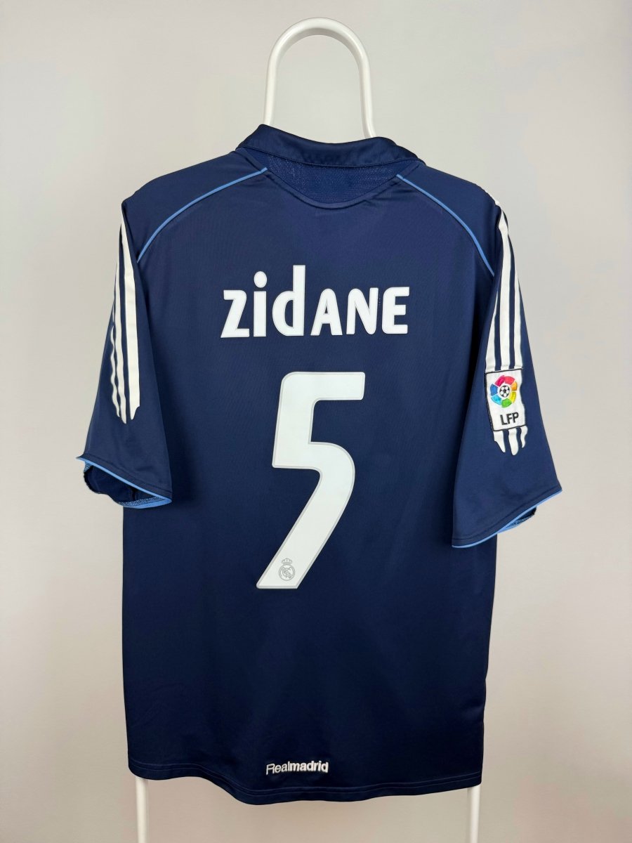 Zinedine Zidane - Real Madrid 2005/06 Away Shirt 🇫🇷