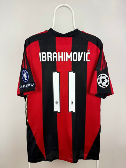 Zlatan Ibrahimovic - AC Milan 2010/11 home shirt 🇸🇪