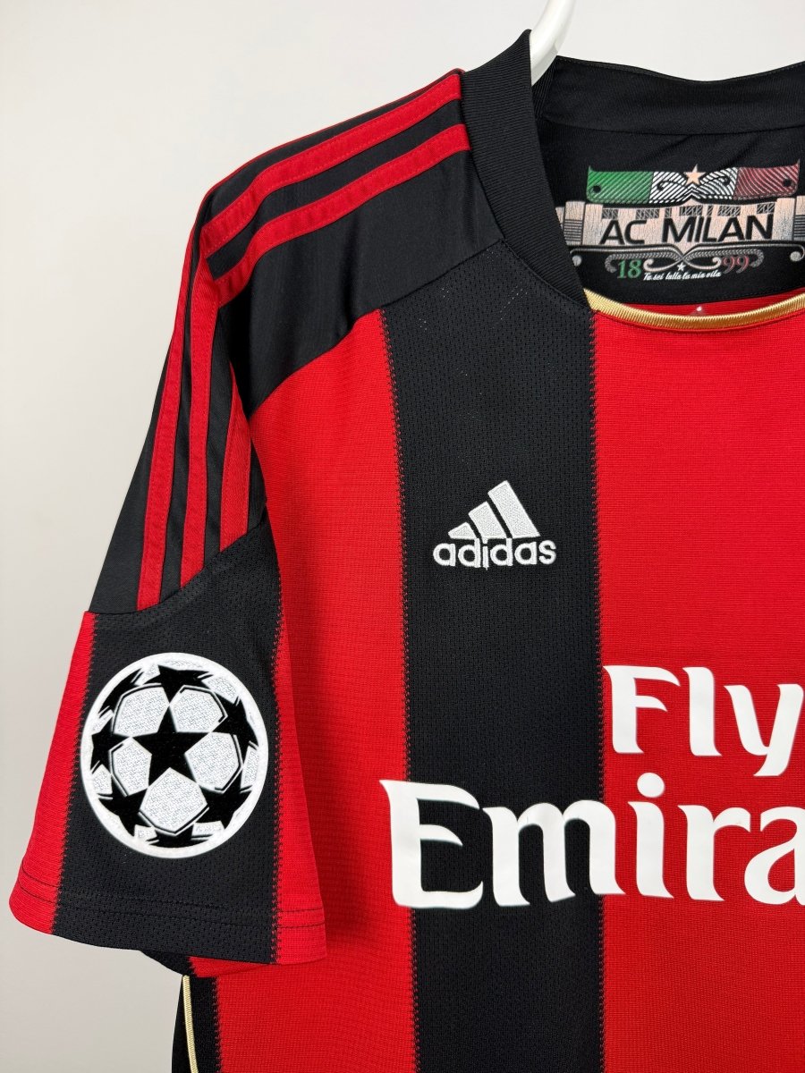 Zlatan Ibrahimovic - AC Milan 2010/11 home shirt 🇸🇪