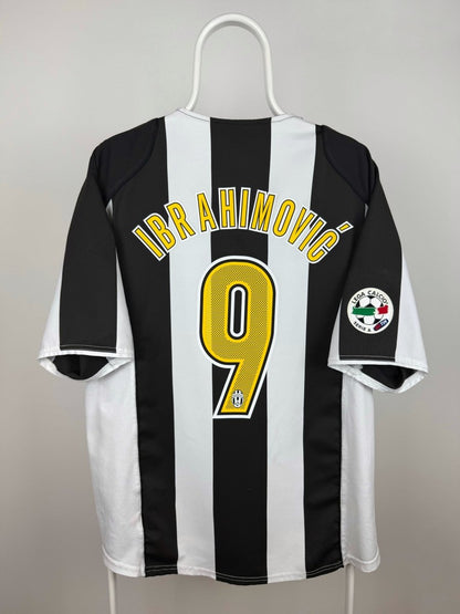 Zlatan Ibrahimovic - Juventus 2004/05 home shirt 🇸🇪